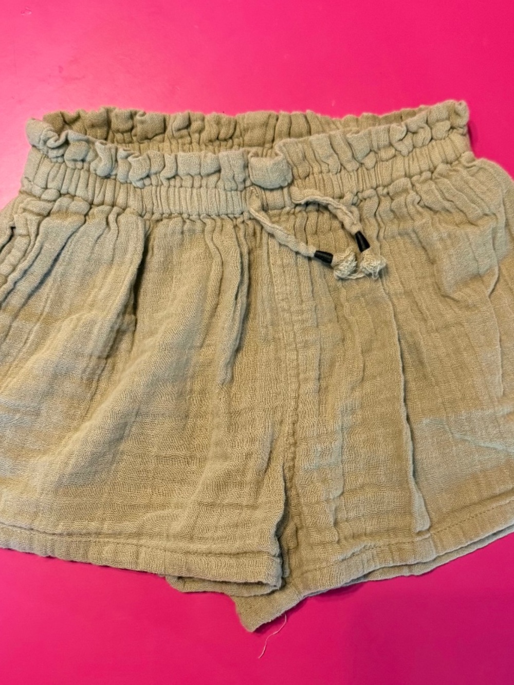 Girl’s Pink Chicken shorts